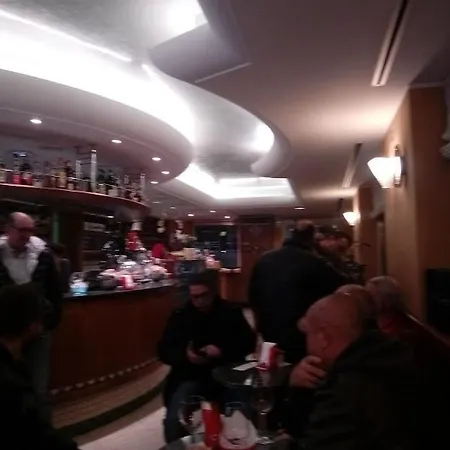 Trattoria Al Taj 2*