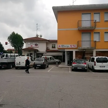 Trattoria Al Taj Sevegliano