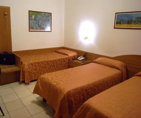 Hotell Trattoria Al Taj