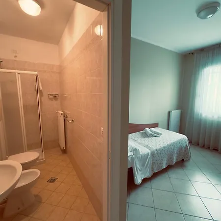Hotell Trattoria Al Taj Sevegliano