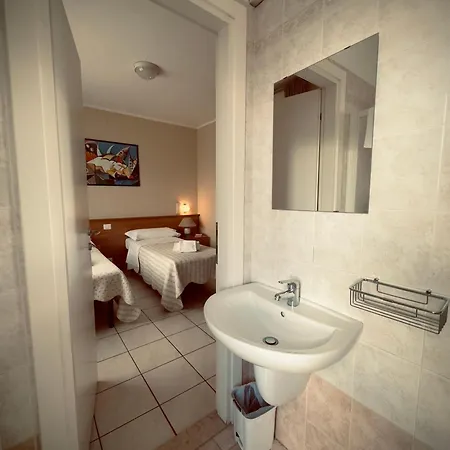 Hotell Trattoria Al Taj Sevegliano