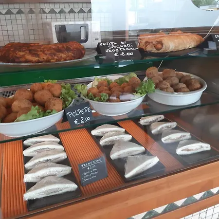 Trattoria Al Taj Ξενοδοχείο 2*